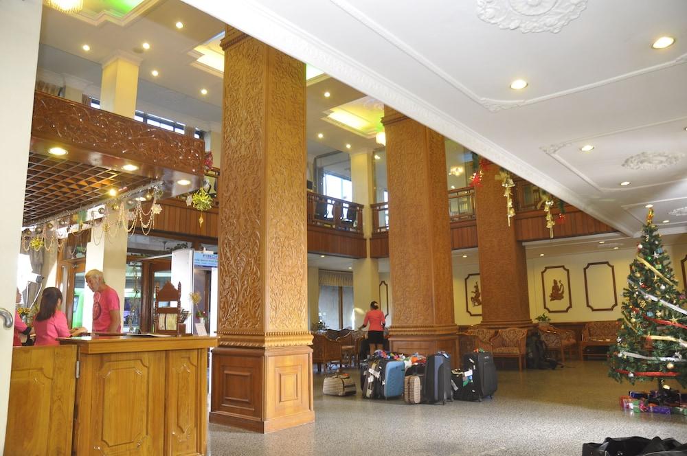 Panorama Hotel Yangon Exterior foto