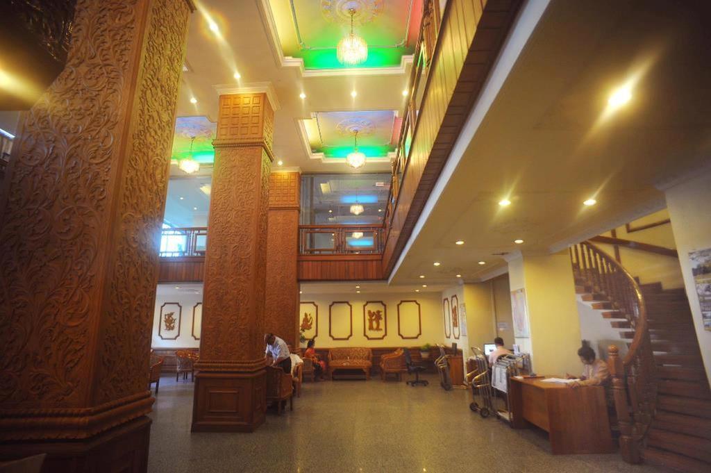 Panorama Hotel Yangon Exterior foto