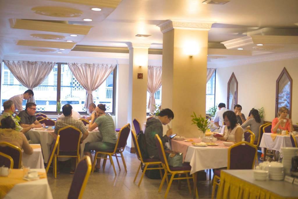 Panorama Hotel Yangon Exterior foto